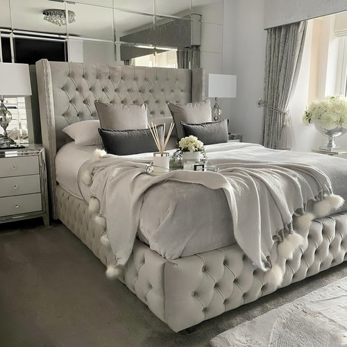 New winged bed frame - new, plush